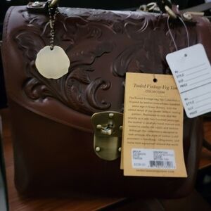 Patricia Nash Sinclair Backpack/Crossbody NWT 🎒 biscuit or Oxblood
